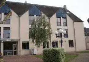 Photo principale de Maison De Retraite Madeleine Quemin - Maison de retraite / EHPAD