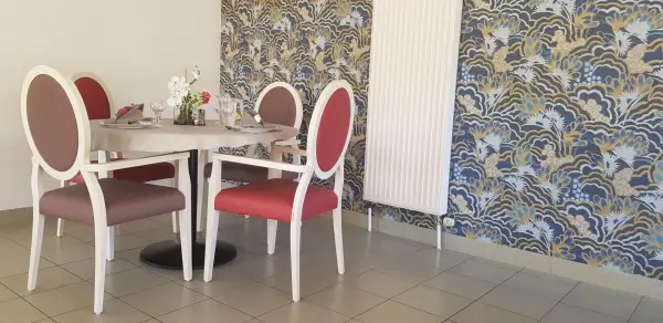 Photo de Residence Le Val De Serres - Maison de retraite / EHPAD