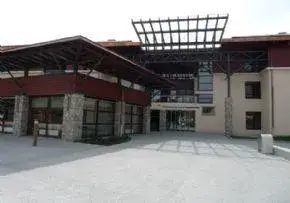 Photo de Ehpad Lac D'Aiguebelette - Maison de retraite / EHPAD