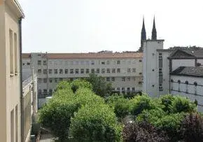 Photo de Etablissement Ste Claire - Maison de retraite / EHPAD