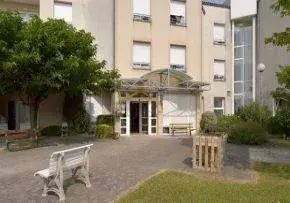 Photo de EHPAD Résidence Les Marronniers - Maison de retraite / EHPAD