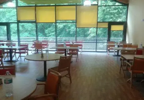 Photo de Les Jardins D'Ennery - Maison de retraite / EHPAD