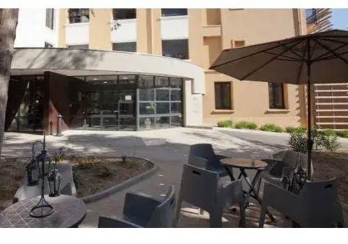 Photo de Ehpad Les Maisonnées Lavalette - Maison de retraite / EHPAD