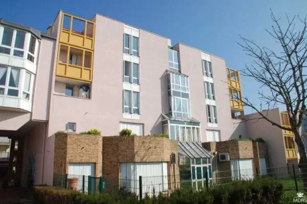 Foyer Soleil Hameaux Du Plateau - Résidence Services Seniors à Champigny-sur-Marne