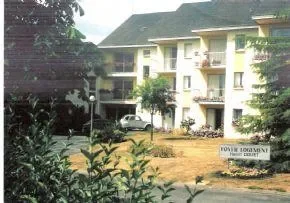 Foyer Logement Henri Douet - Résidence Services Seniors à Combrée