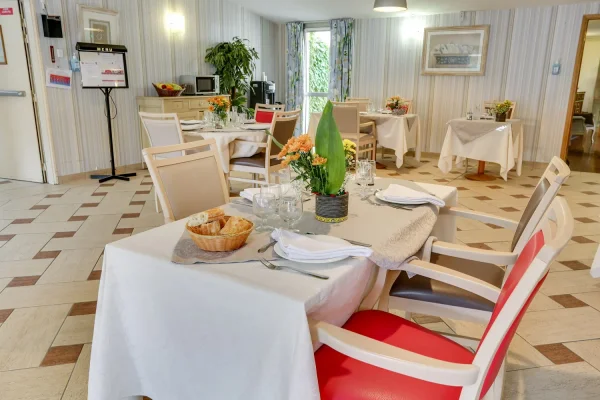 Résidence Médicis - Maison de retraite / EHPAD à Évry