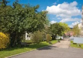 Residence Les Bruyeres Le Clos Pre - Résidence Services Seniors à Saint-Max