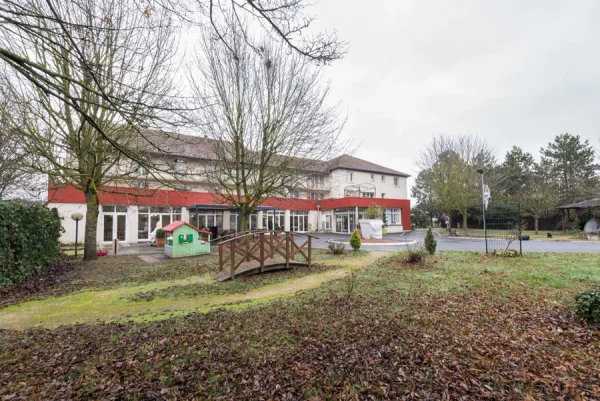 EHPAD Les Jardins d'Athis - Maison de retraite / EHPAD à Athis