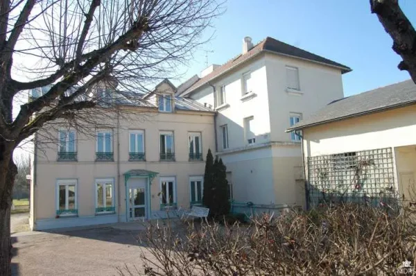 Maison De Retraite Ste Marthe - Maison de retraite / EHPAD à Fontaine-les-Grès