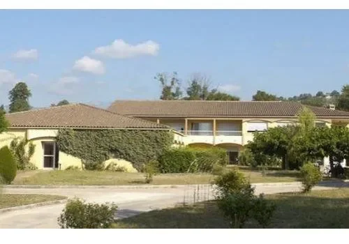 Residence Retraite Les Amandiers - Maison de retraite / EHPAD à Montauroux