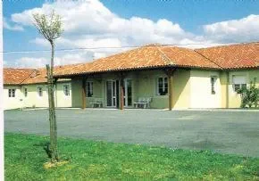 Maison De Retraite De St Romain - Maison de retraite / EHPAD à Saint-Romain-de-Benet