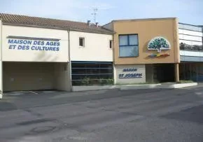 Maison De Retraite St Joseph - Maison de retraite / EHPAD à Lège