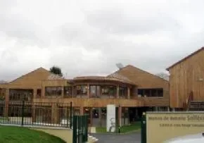 Maison De Retraite Solferino   Ehpad Croix Rouge Francaise - Maison de retraite / EHPAD à Carignan