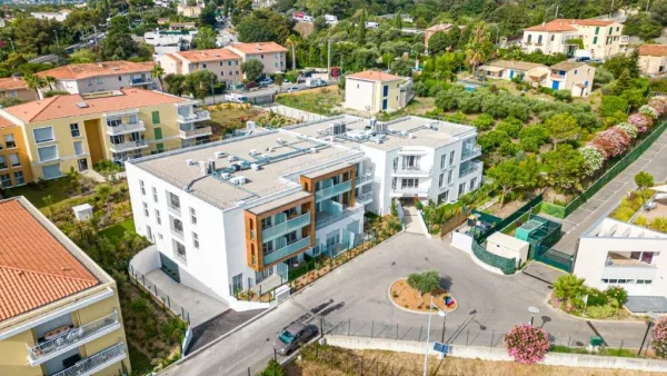 Marina Bay Senior  - Résidence Services Seniors à Villeneuve-Loubet