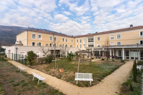 EHPAD La Maison Tournonaise - Maison de retraite / EHPAD à Tournon-sur-Rhône