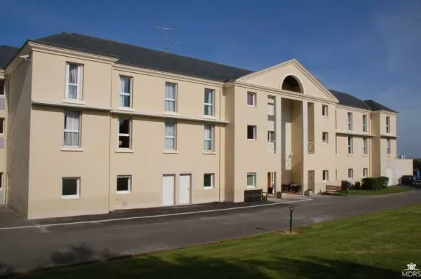 Maison De Retraite Les Pommeris - Maison de retraite / EHPAD à Vallières-les-Grandes