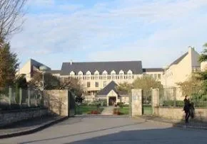 Maison De Retraite Petites Soeurs Des Pauvres De Dinan - Résidence Services Seniors à Dinan
