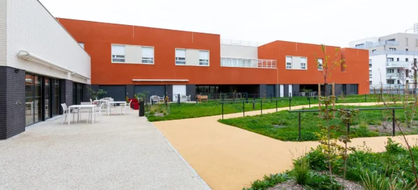 Résidence Adélaïde Hautval - Maison de retraite / EHPAD à Villiers-le-Bel