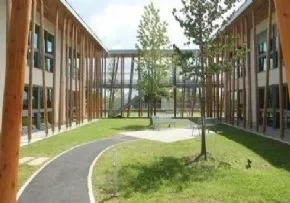 Maison De Retraite De Coulomme - Maison de retraite / EHPAD à Sauveterre-de-Béarn