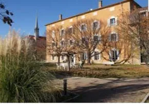 Centre de Gérontologie Saint-Thomas de Villeneuve - Maison de retraite / EHPAD à Aix-en-Provence