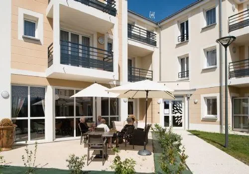 Residence Autonomie L'ormeau - Résidence Services Seniors à Saint-Avertin