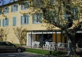 Residence Les Platanes - Maison de retraite / EHPAD à Saint-Tropez