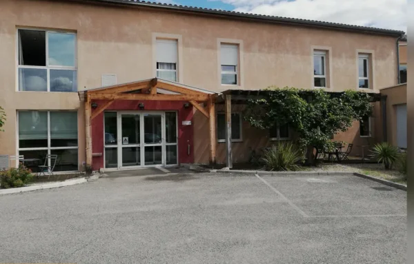 Ehpad La Bastide du Mont Vinobre - Maison de retraite / EHPAD à Saint-Sernin