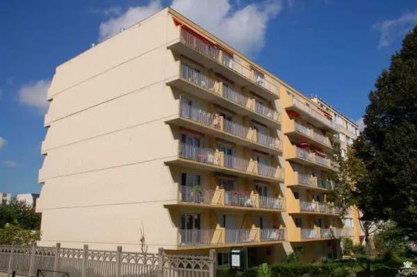 Residence Voltaire - Résidence Services Seniors à Alfortville