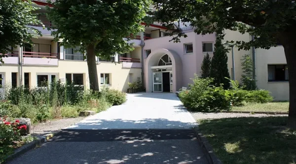 Residence Chateaubriand - Résidence Services Seniors à Lutterbach