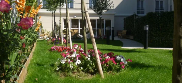 Ehpad Residence Petronille - Maison de retraite / EHPAD à Villepinte
