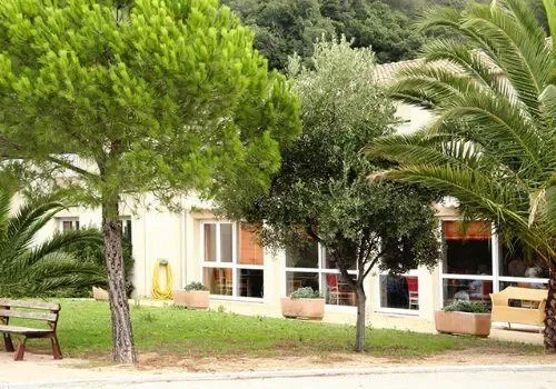 Korian Les Pins Bleus - Maison de retraite / EHPAD à Saint-Mandrier-sur-Mer