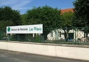 Maison De Retraite Les Tilleuls - Maison de retraite / EHPAD à Randan
