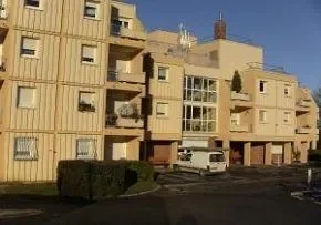 Residence Du Clos De Cense - Résidence Services Seniors à Clermont
