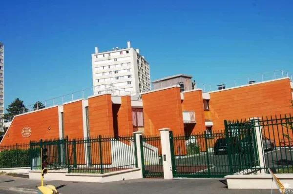 Résidence Autonomie Les Mimosas - Résidence Services Seniors à Drancy