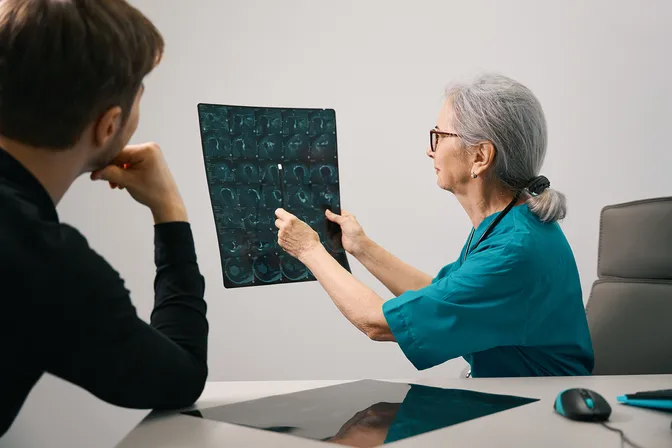 Détecter Parkinson 20 ans avant grâce à cette technologie innovante